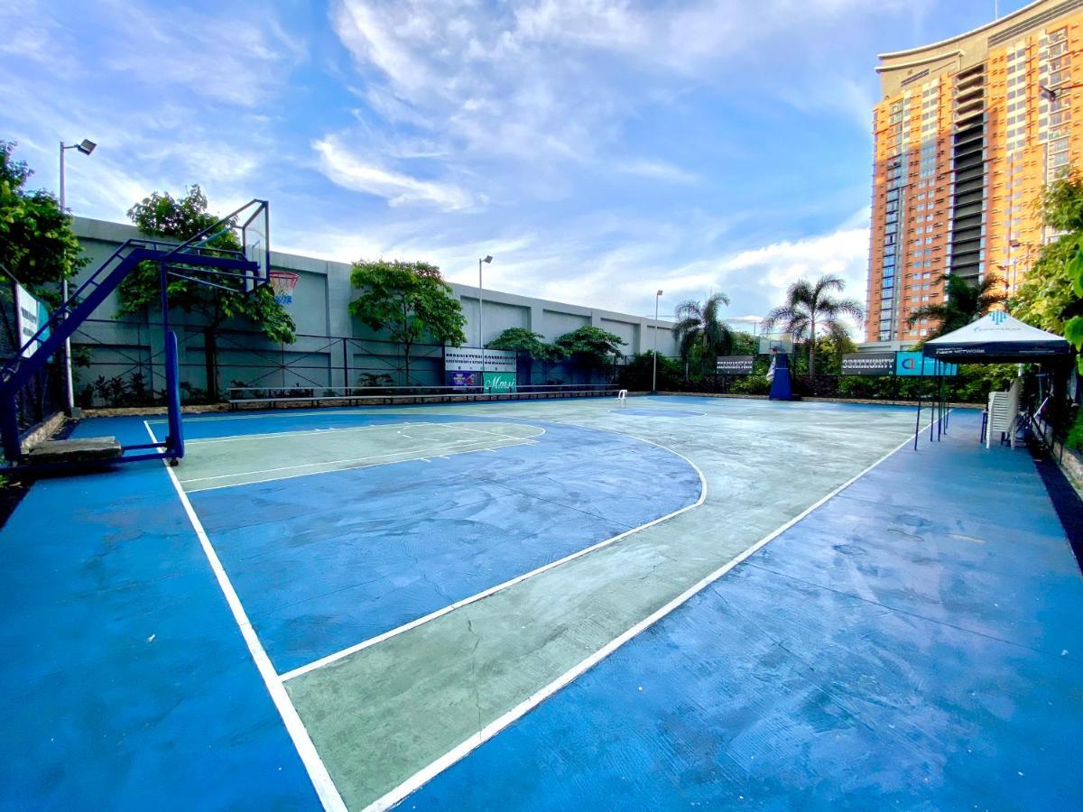 Frost At Manhattan Heights Towerb Manila Exterior foto